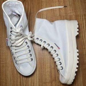 Superga x Emily Ratajkowski collab